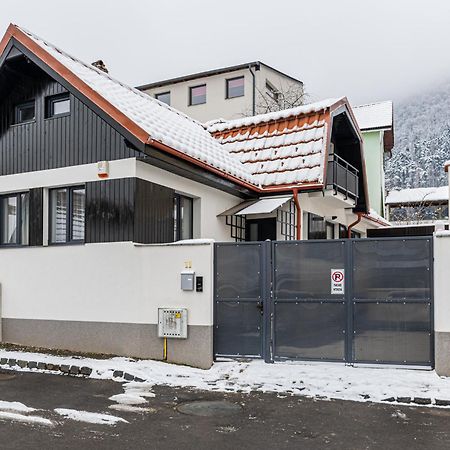 Sun Villas Accommodation Brasov Luaran gambar