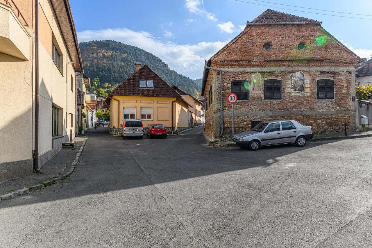 Sun Villas Accommodation Brasov Luaran gambar
