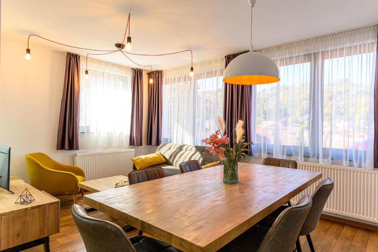 Sun Villas Accommodation Brasov Luaran gambar