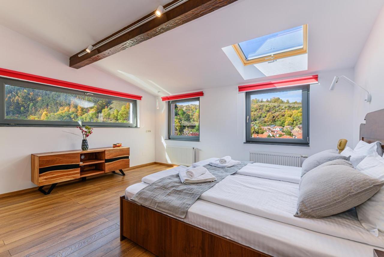 Sun Villas Accommodation Brasov Luaran gambar